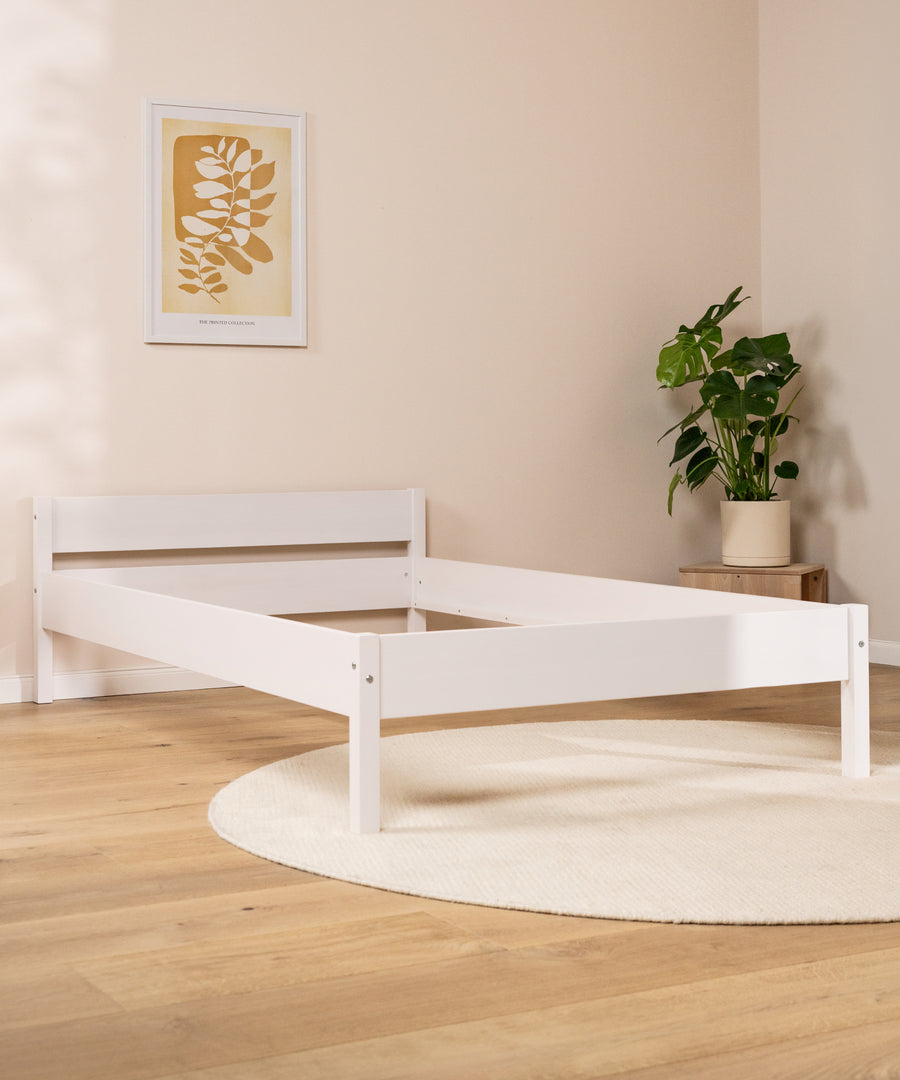 Nova Jugendbett Standard Weiß ohne Matratze und Rollrost.